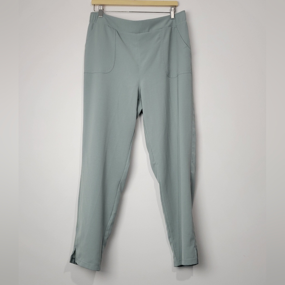 32 COOL WOMEN'S LIGHTWEIGHT PALE MINT GREEN PANTS WITH POCKETS - Picture 1 of 11